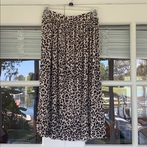 H&M leopard midi skirt